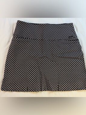 SC & Co Geometric Print Tummy Control Golf Skort Size Medium EUC